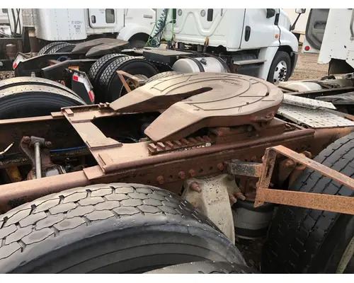 Holland XA-351-A-L-P Fifth Wheel