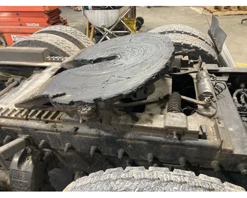 Holland XA-351-A-L-P Fifth Wheel