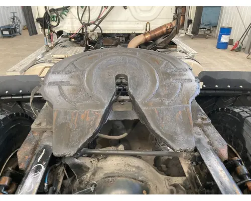 Holland XA-351-A-L-P Fifth Wheel