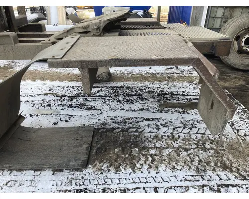 Holland XA-351-A-L-P Fifth Wheel