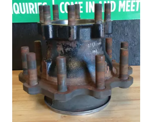 Hub Pilot Other Hub Cap