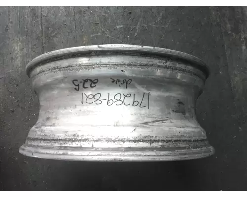 Wheel HUB PILOTED - ALUMINUM 22.5 X 8.25 LKQ KC Truck Parts - Inland Empire