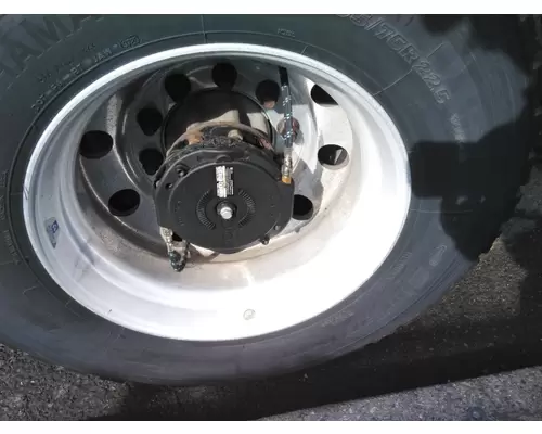 Wheel HUB PILOTED - ALUMINUM 22.5 X 8.25 LKQ KC Truck Parts - Inland Empire