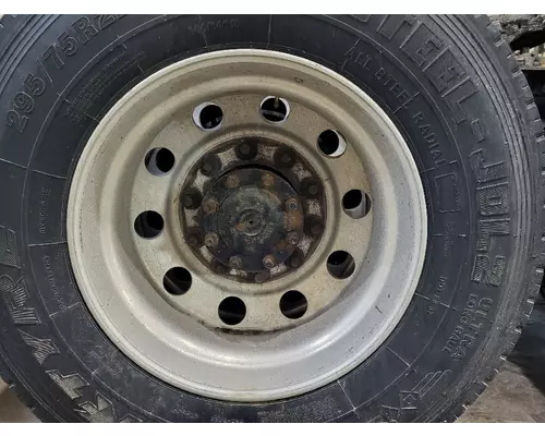 Wheel HUB PILOTED - ALUMINUM 22.5 X 8.25 LKQ Thompson Motors - Wykoff