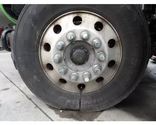 Wheel HUB PILOTED - ALUMINUM 22.5 X 8.25 LKQ Thompson Motors - Wykoff