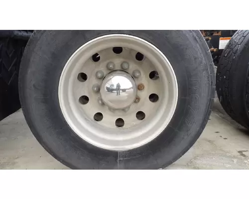 Wheel HUB PILOTED - ALUMINUM 22.5 X 8.25 LKQ Thompson Motors - Wykoff