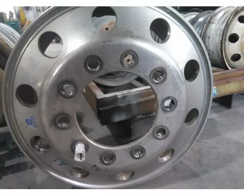 Wheel HUB PILOTED - ALUMINUM 22.5 X 8.25 LKQ Thompson Motors - Wykoff