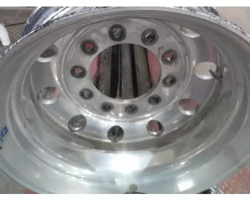 Wheel HUB PILOTED - ALUMINUM 22.5 X 8.25 LKQ Thompson Motors - Wykoff