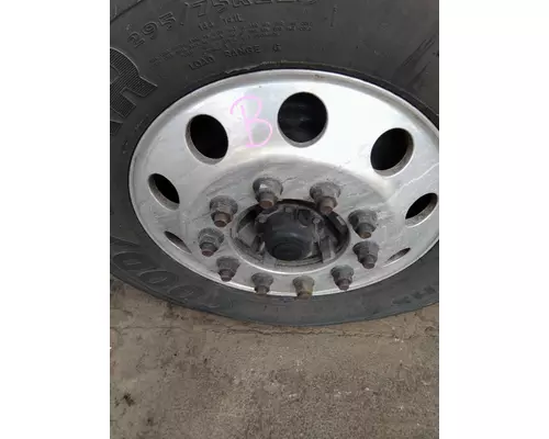 Wheel HUB PILOTED - ALUMINUM 22.5 X 8.25 LKQ Heavy Truck - Goodys