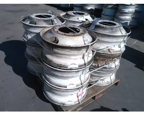 Wheel HUB PILOTED - STEEL 22.5 X 8.25 LKQ Heavy Truck Maryland