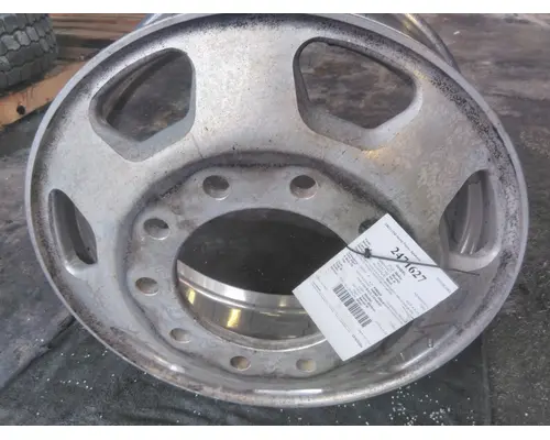 Wheel HUB PILOTED - ALUMINUM 22.5 X 8.25 LKQ KC Truck Parts - Inland Empire
