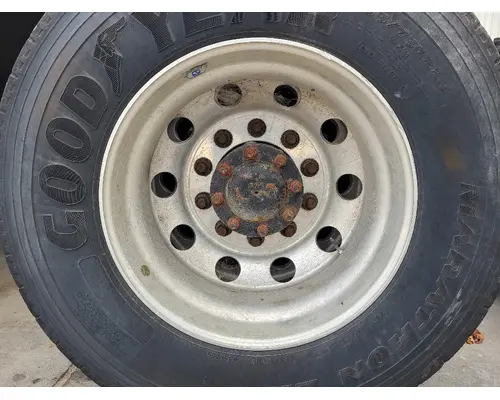 Wheel HUB PILOTED - ALUMINUM 22.5 X 8.25 LKQ Thompson Motors - Wykoff