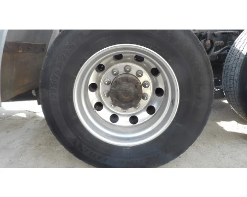 Wheel HUB PILOTED - ALUMINUM 22.5 X 8.25 LKQ Thompson Motors - Wykoff