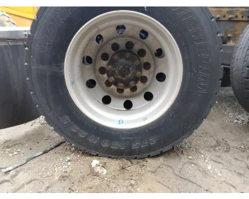 Wheel HUB PILOTED - ALUMINUM 22.5 X 8.25 LKQ Thompson Motors - Wykoff