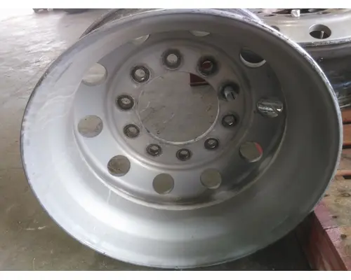 Wheel HUB PILOTED - ALUMINUM 22.5 X 8.25 LKQ Thompson Motors - Wykoff