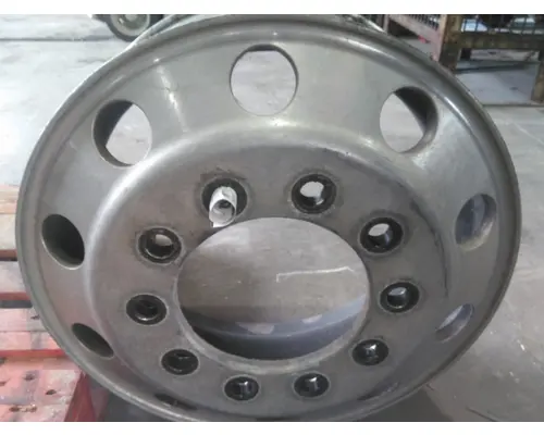 Wheel HUB PILOTED - ALUMINUM 22.5 X 8.25 LKQ Thompson Motors - Wykoff