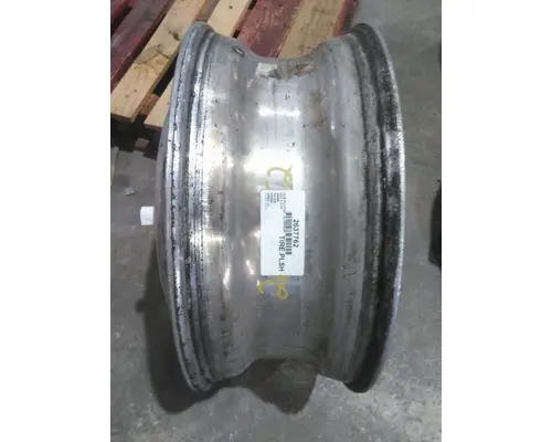 Wheel HUB PILOTED - ALUMINUM 22.5 X 8.25 LKQ Thompson Motors - Wykoff