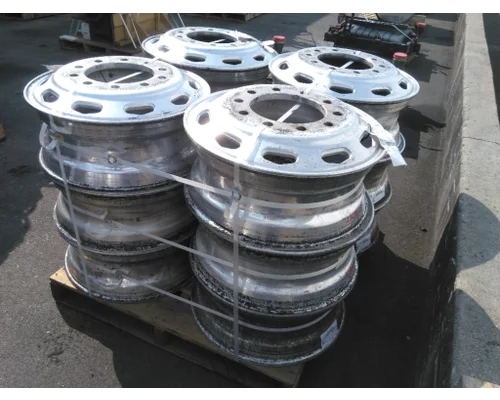 Wheel HUB PILOTED - ALUMINUM 22.5 X 8.25 LKQ Heavy Truck Maryland