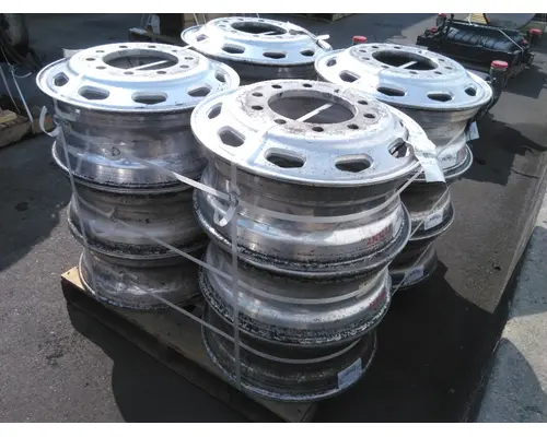 Wheel HUB PILOTED - ALUMINUM 22.5 X 8.25 LKQ Heavy Truck Maryland