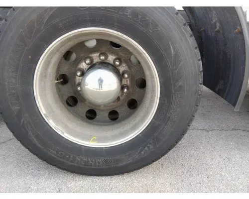 Wheel HUB PILOTED - ALUMINUM 22.5 X 8.25 LKQ Heavy Truck - Goodys