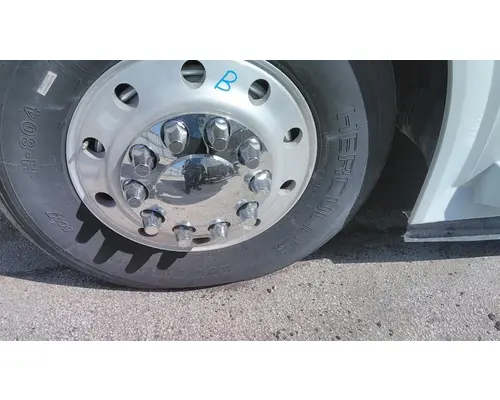 Wheel HUB PILOTED - ALUMINUM 22.5 X 8.25 LKQ Heavy Truck - Goodys