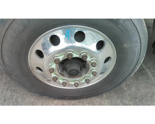 Wheel HUB PILOTED - ALUMINUM 22.5 X 8.25 LKQ Heavy Truck - Goodys