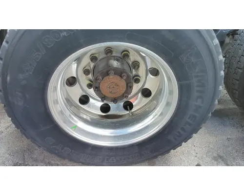 Wheel HUB PILOTED - ALUMINUM 22.5 X 8.25 LKQ Heavy Truck - Goodys