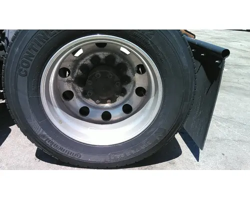 Wheel HUB PILOTED - ALUMINUM 24.5 X 8.25 LKQ Heavy Truck - Goodys