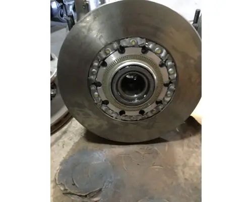 Hub HUB PILOTED - ALUMINUM 8 LUG Marshfield Transportation Products