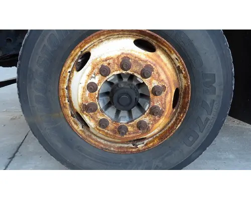 Wheel HUB PILOTED - STEEL 22.5 X 8.25 LKQ Thompson Motors - Wykoff