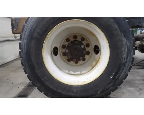 Wheel HUB PILOTED - STEEL 22.5 X 8.25 LKQ Thompson Motors - Wykoff