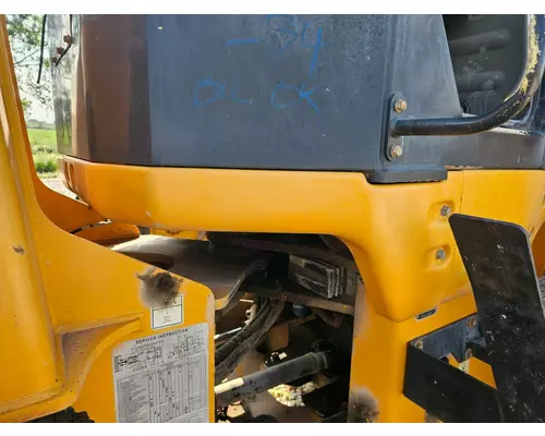 Hyundai HL740-7A Equip PanelCover
