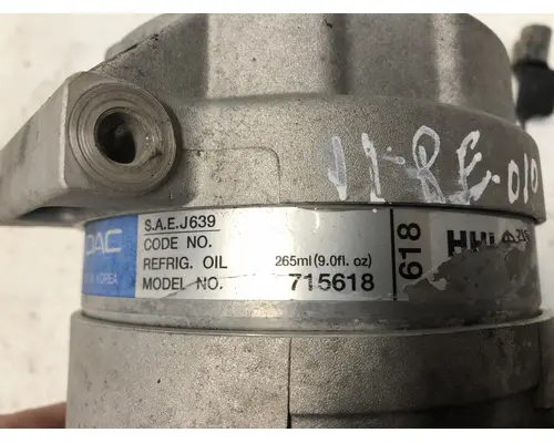 Hyundai HL757TM-9 Air Conditioner Compressor
