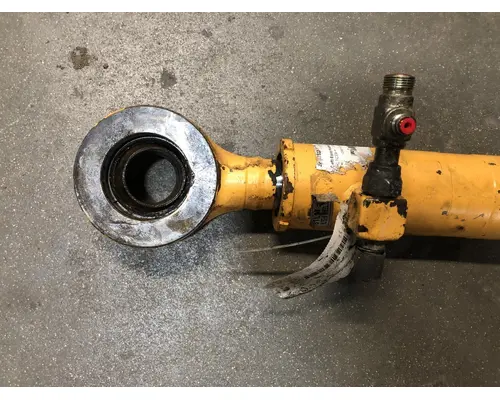 Hyundai HL757TM-9 Equip Hydraulic Cylinder