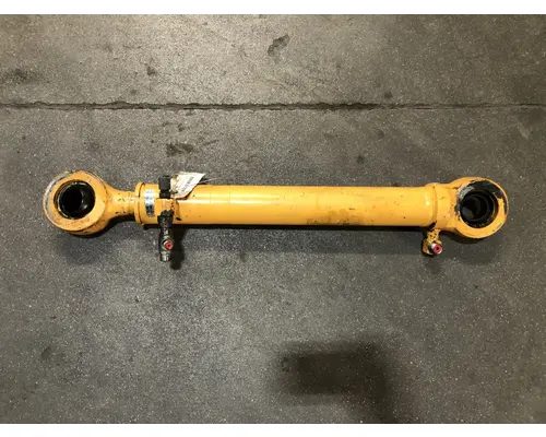 Hyundai HL757TM-9 Equip Hydraulic Cylinder
