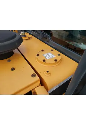 Hyundai HL757TM-9 Equip Hydraulic Tank/Reservoir