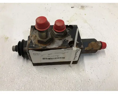 Hyundai HL757TM-9 Equip Hydraulic Valve