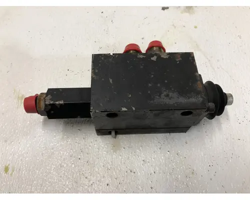 Hyundai HL757TM-9 Equip Hydraulic Valve