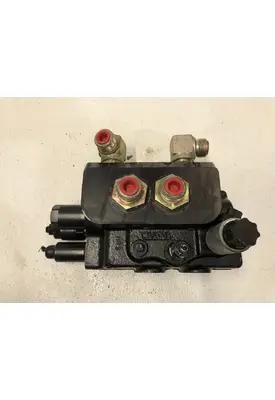 Hyundai HL757TM-9 Equip Hydraulic Valve