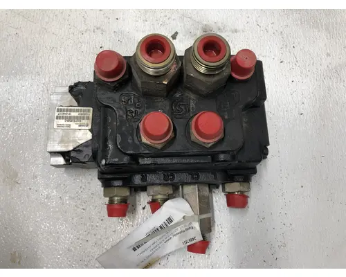 Hyundai HL757TM-9 Equip Hydraulic Valve