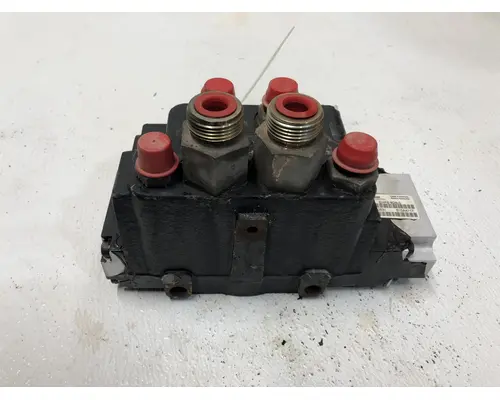 Hyundai HL757TM-9 Equip Hydraulic Valve