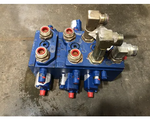 Hyundai HL757TM-9 Equip Hydraulic Valve