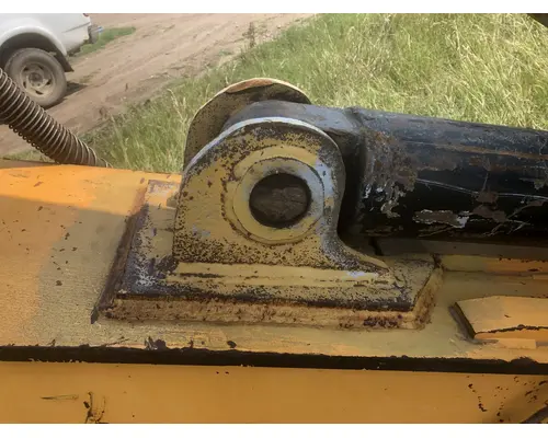 Hyundai R380 LC-9 Equipment (Mounted)