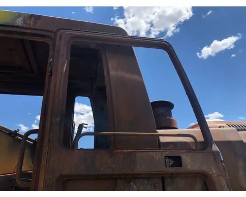 Hyundai ROBEX250LC-7 Equip Door Assembly