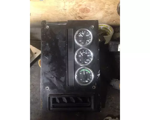 IHC 9100 Dash Panel