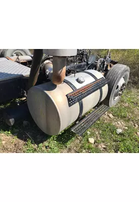 IHC 9100 Fuel Tank