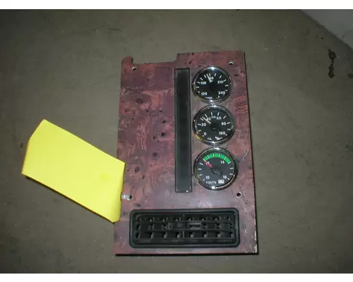 IHC 9200I Dash Panel