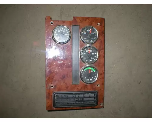 IHC 9400 Dash Panel