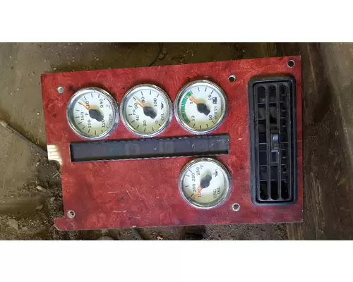 IHC 9400 Instrument Cluster