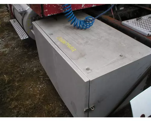 IHC 9400 Tool Box